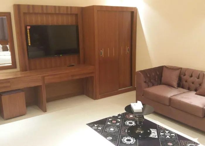 النزل الجميلة